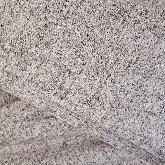 Latched MaMa top - Picture 3 of 4